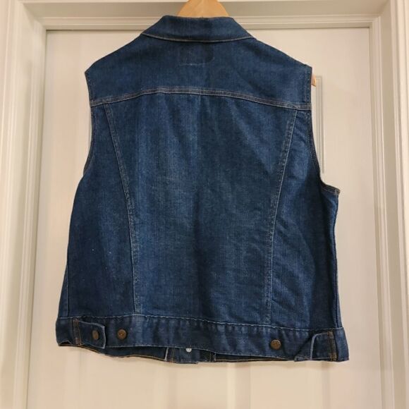 Vintage Levi's Orange Tab Denim Jean Vest size 40 - Picture 2 of 3